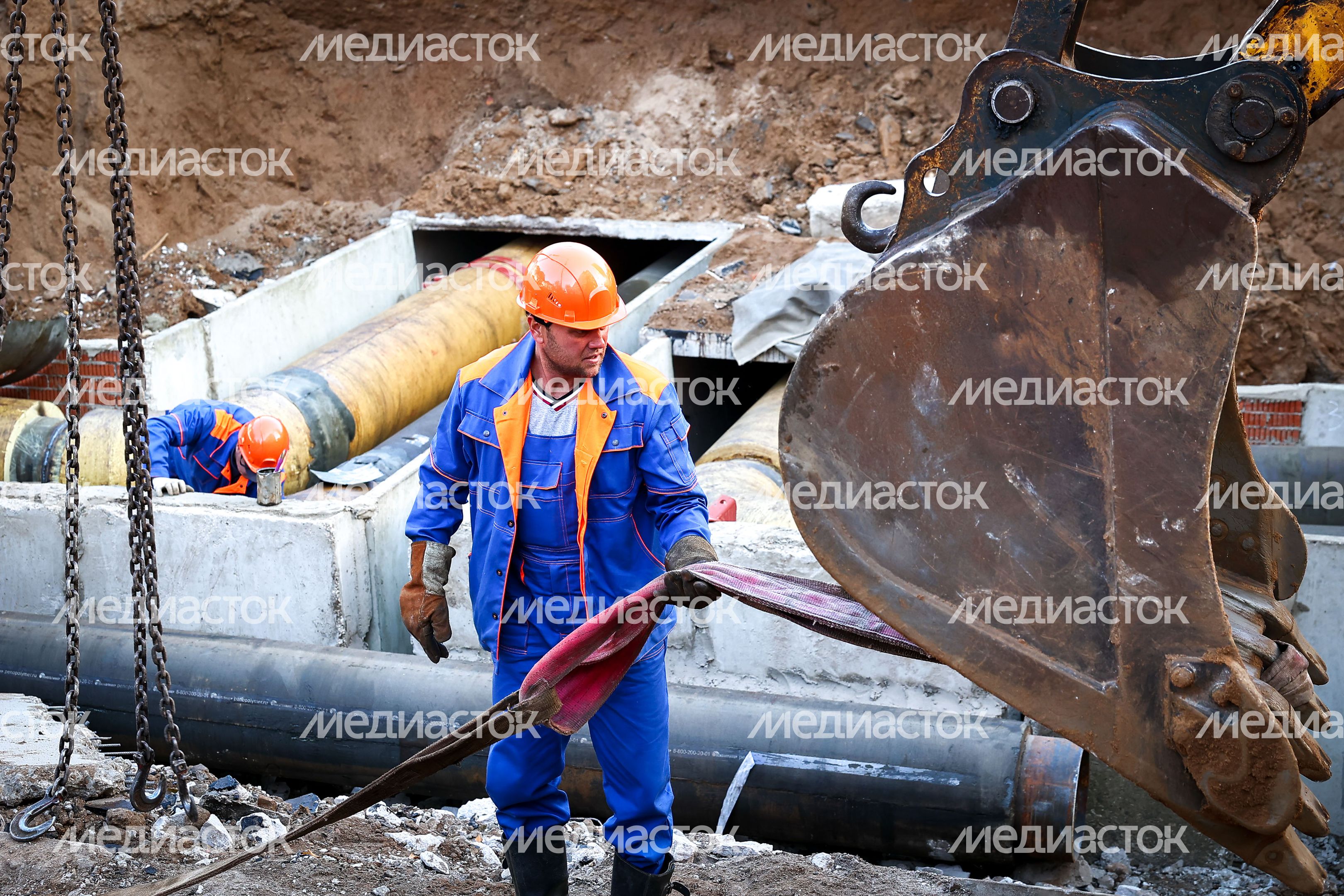 Осмотр новой котельной и реконструируемого участка теплосети в Королеве Губернатором Подмосковья
