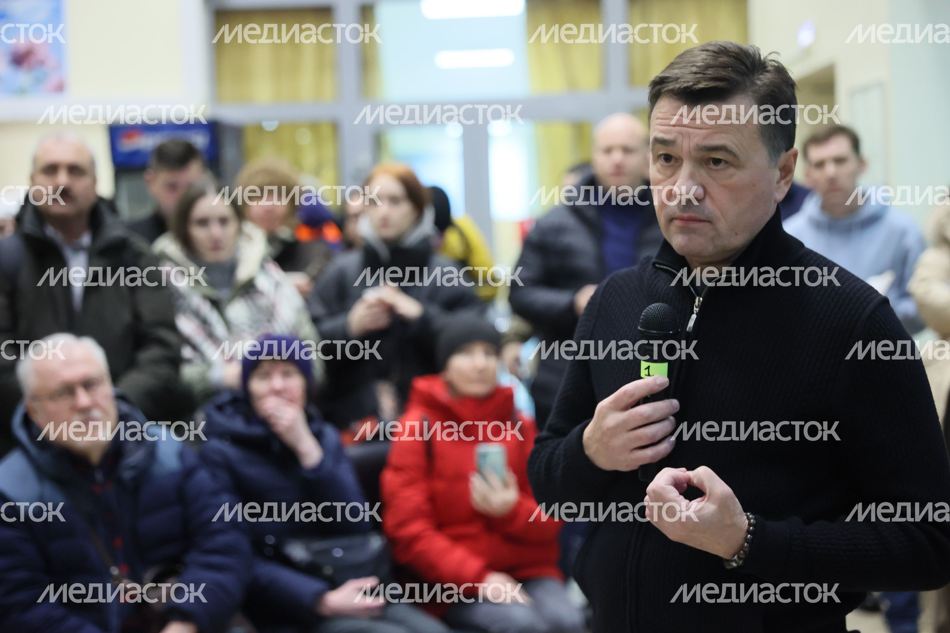 Андрей Воробьев провел очередной оперативный штаб по вопросам тепло- и электроснабжения в Климовске Андрей Воробьев провел очередной оперативный штаб по вопросам тепло- и электроснабжения в Климовске