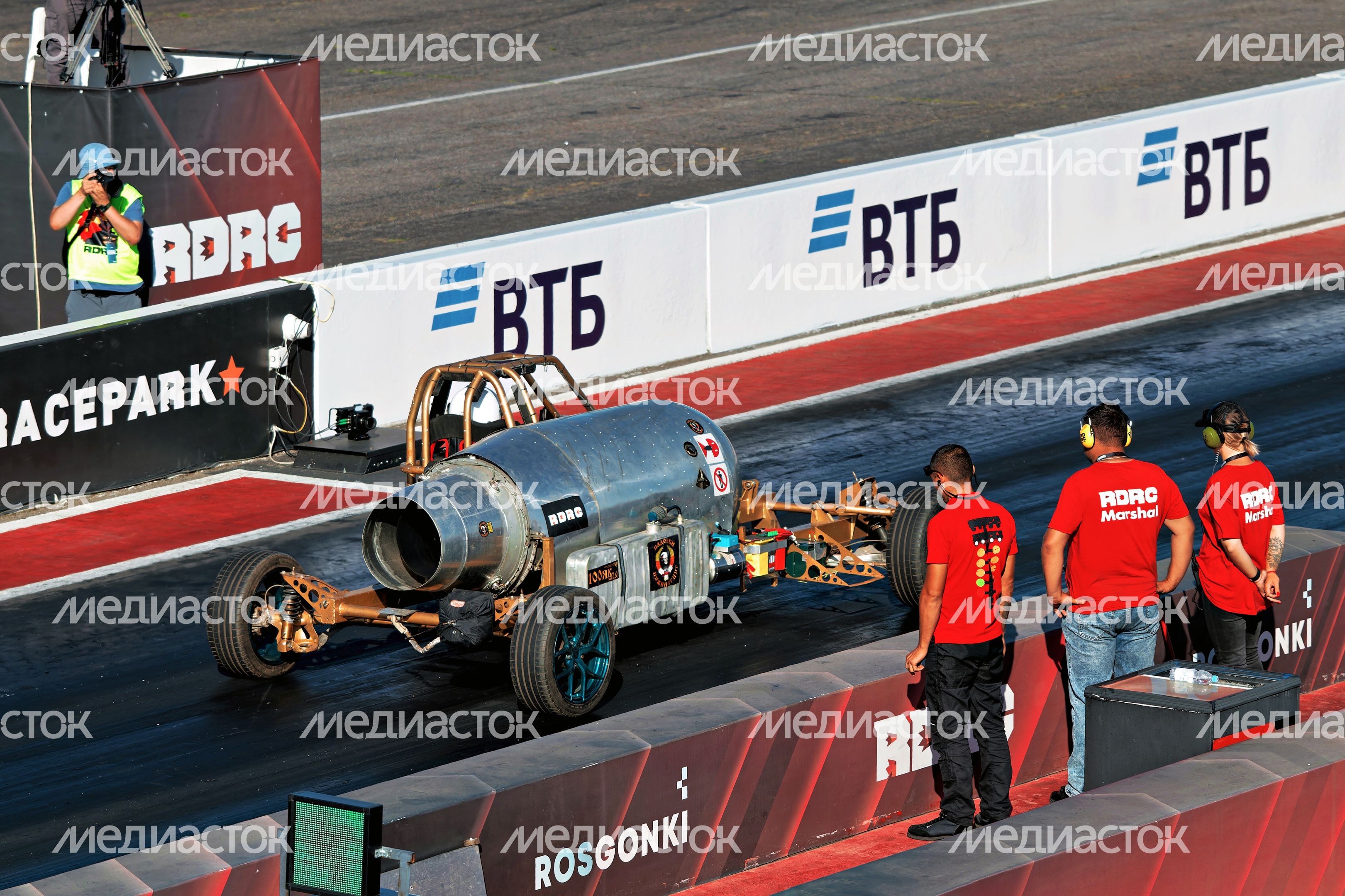 Чемпионат и Кубок России по дрэг-рейсингу RDRC 2026. Заезд гоночных болидов на автодроме RDRC Racepark в Раменском округ Чемпионат и Кубок России по дрэг-рейсингу RDRC 2026. Заезд гоночных болидов на автодроме RDRC Racepark в Раменском округ