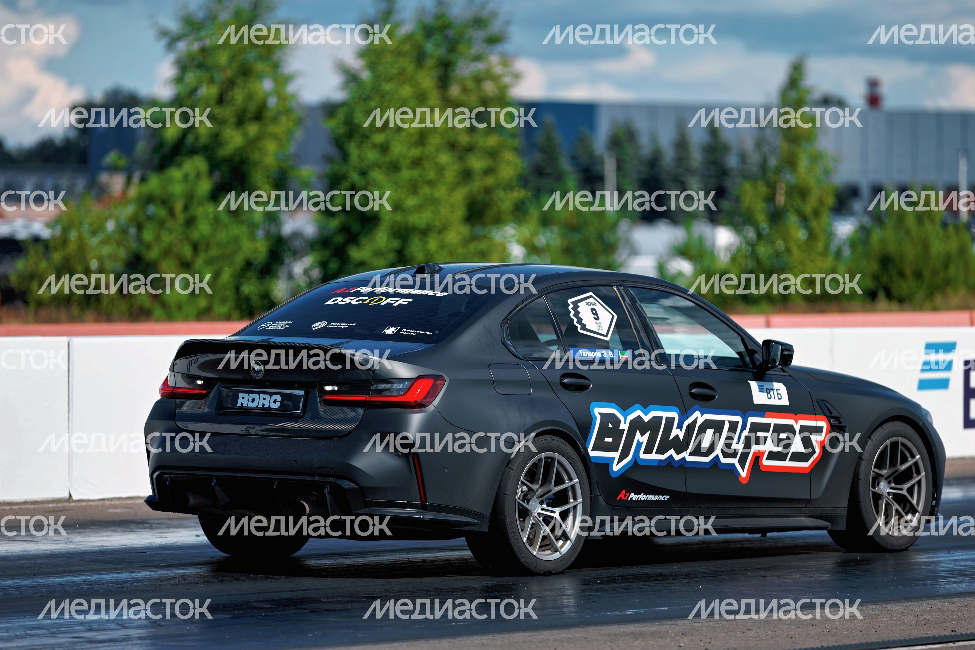 Чемпионат и Кубок России по дрэг-рейсингу RDRC 2026. Заезд автомобилей на автодроме RDRC Racepark в Раменском округе Чемпионат и Кубок России по дрэг-рейсингу RDRC 2026. Заезд автомобилей на автодроме RDRC Racepark в Раменском округе