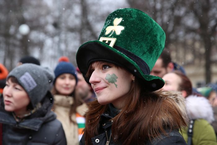 Парад в День Святого Патрика в Москве