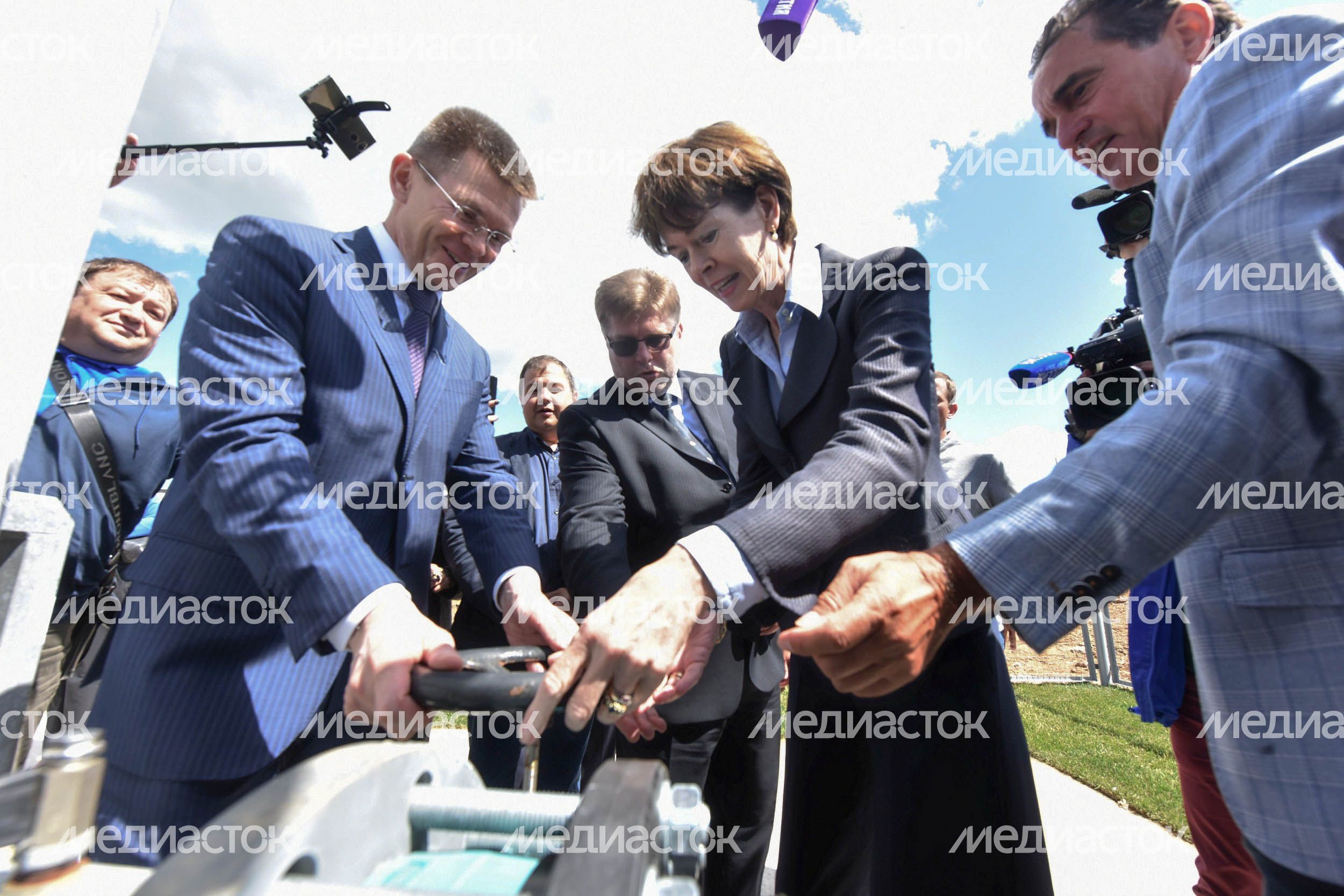 Запуск завода по утилизации свалочного газа компании «Multriwell B.V.» на полигоне ТБО «Ядрово»