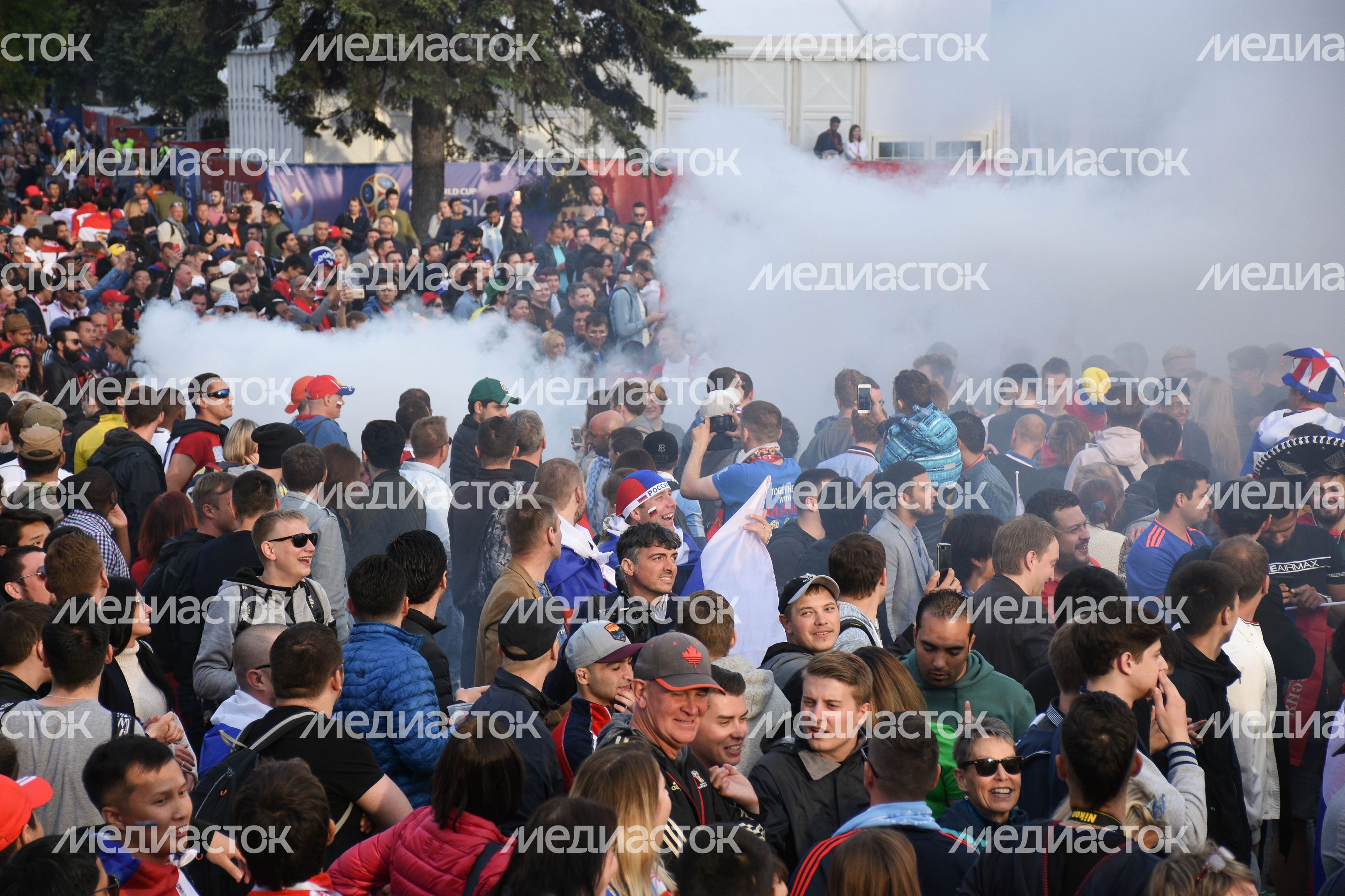 Открытие Чемпионата мира по футболу в Москве на Воробьёвых горах