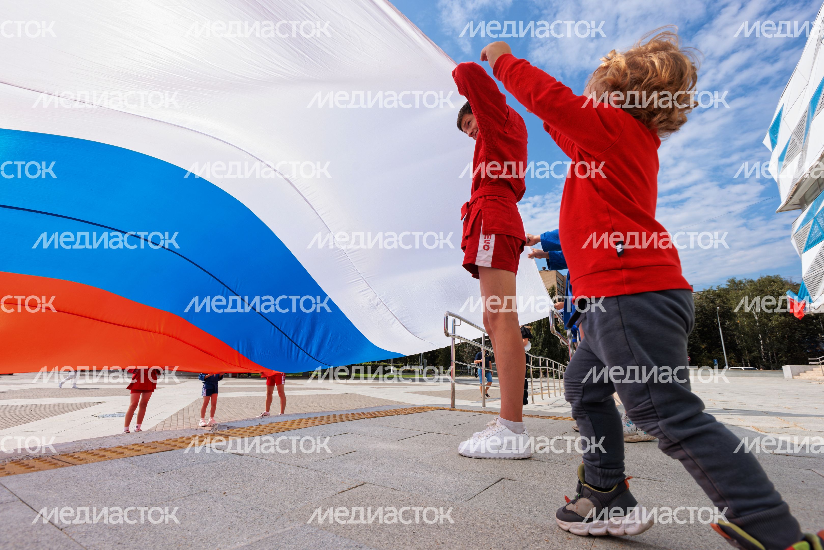 День флага России в Красногорске День флага России в Красногорске