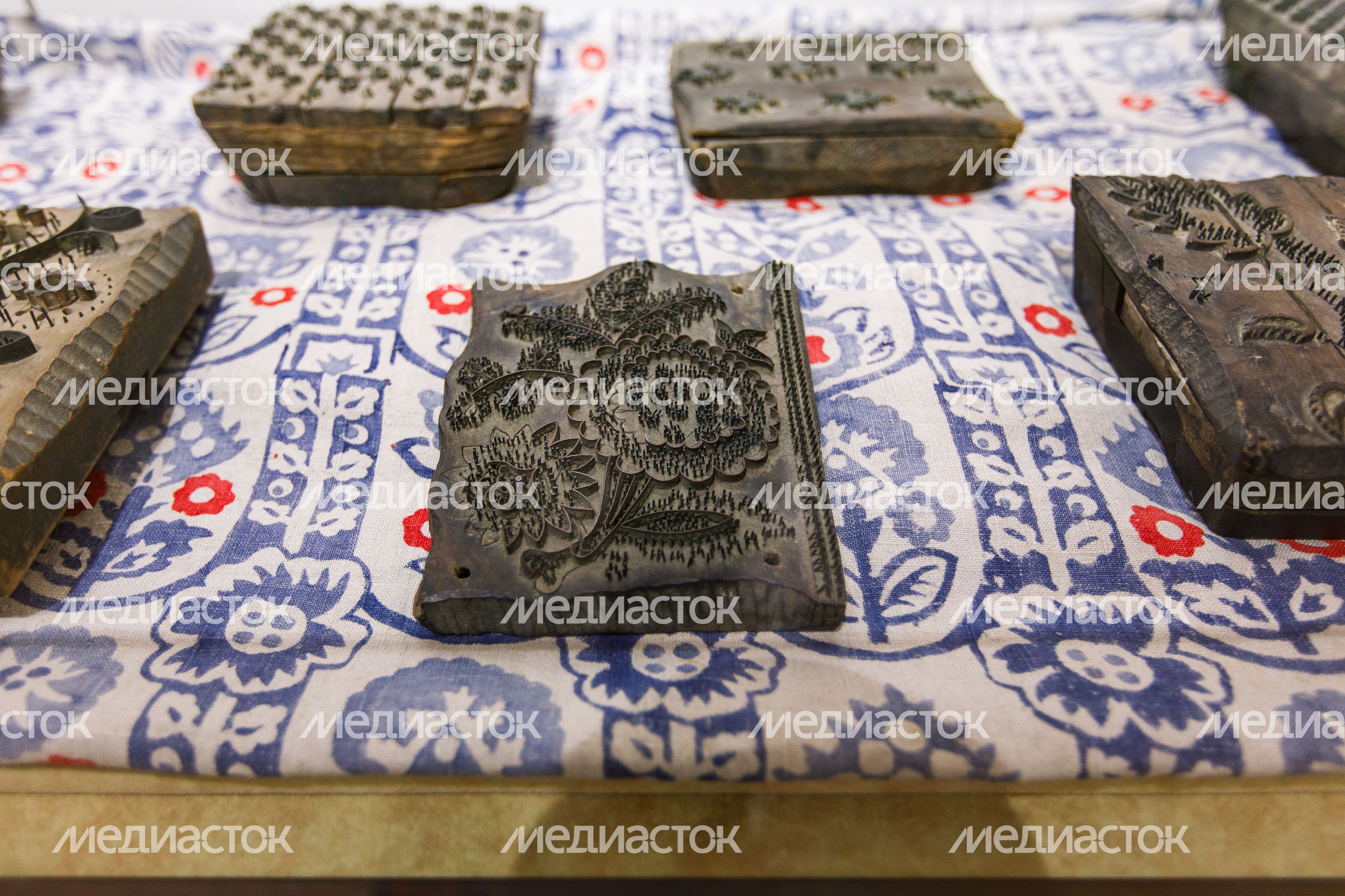 Выставка "Барановские ситцы — наш российский триумф" в музее-заповеднике "Абрамцево" Выставка "Барановские ситцы — наш российский триумф" в музее-заповеднике "Абрамцево"