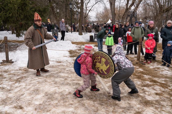 Масленица в парке "Захарово". Одинцовский округ