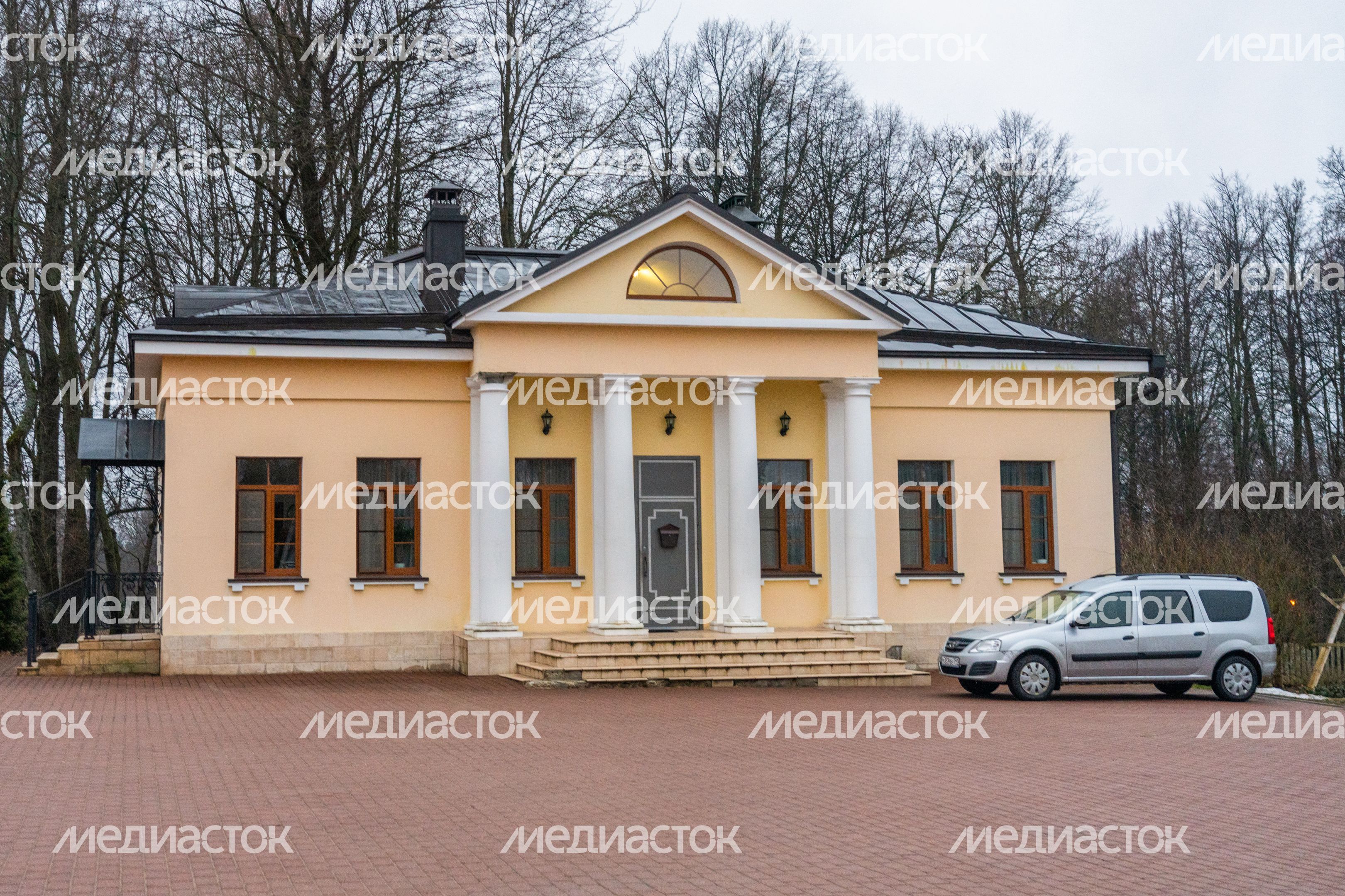 Церковь Рождества Пресвятой Богородицы в Талеже округа Чехов Церковь Рождества Пресвятой Богородицы в Талеже округа Чехов