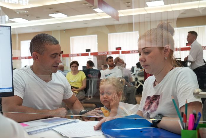 Более 5 тысяч жителей Донбасса и Украины получили помощь в Консультационном центре в Одинцове