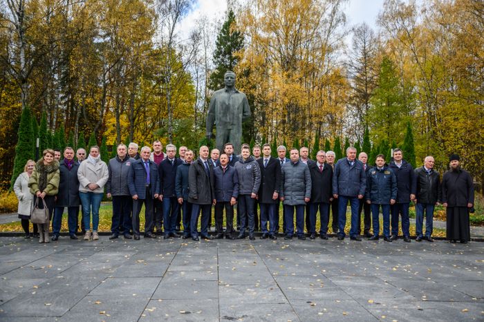 Торжественная встреча космонавтов-рекордсменов по пребыванию на МКС в Звездном городке