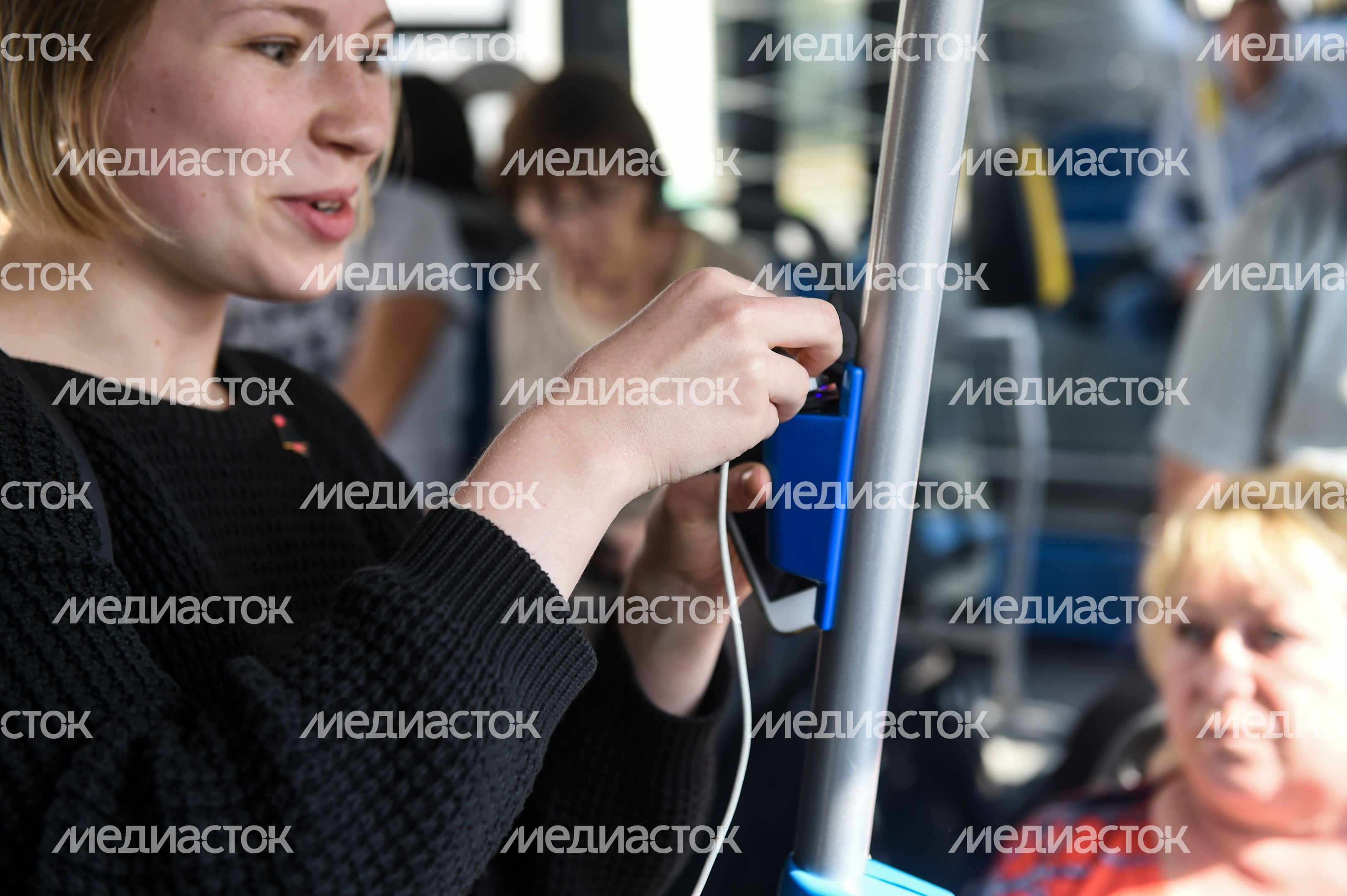 Первый электробус вышел на маршрут в Москве