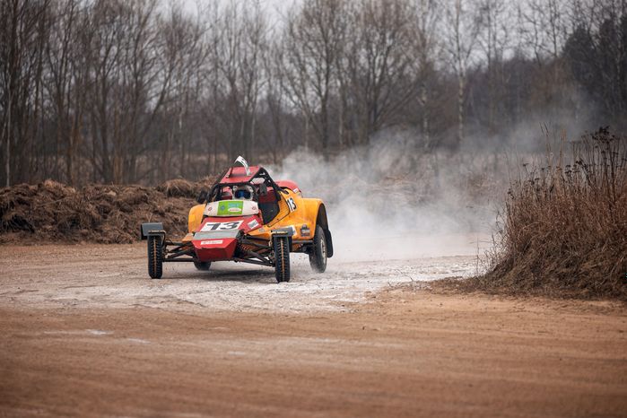 Гонки по кроссу на автомобилях и багги на Кубок Kramar Motorsport в Раменском округе