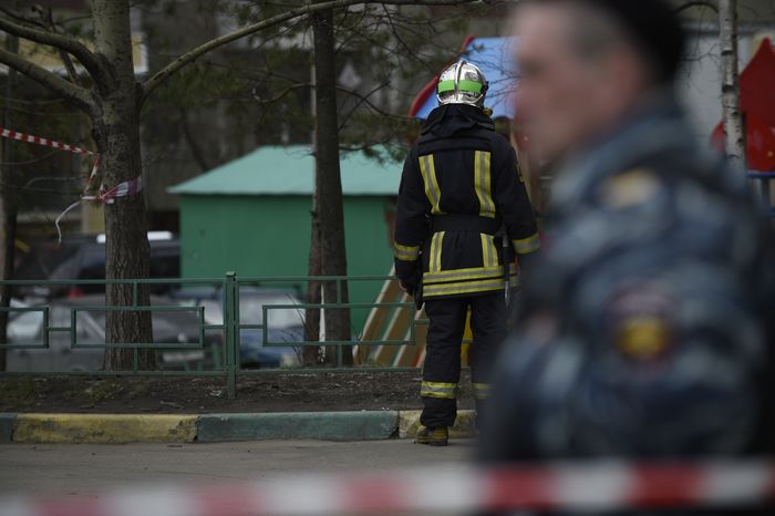 Подозрительный предмет обнаружен в подвале жилого дома в Москве