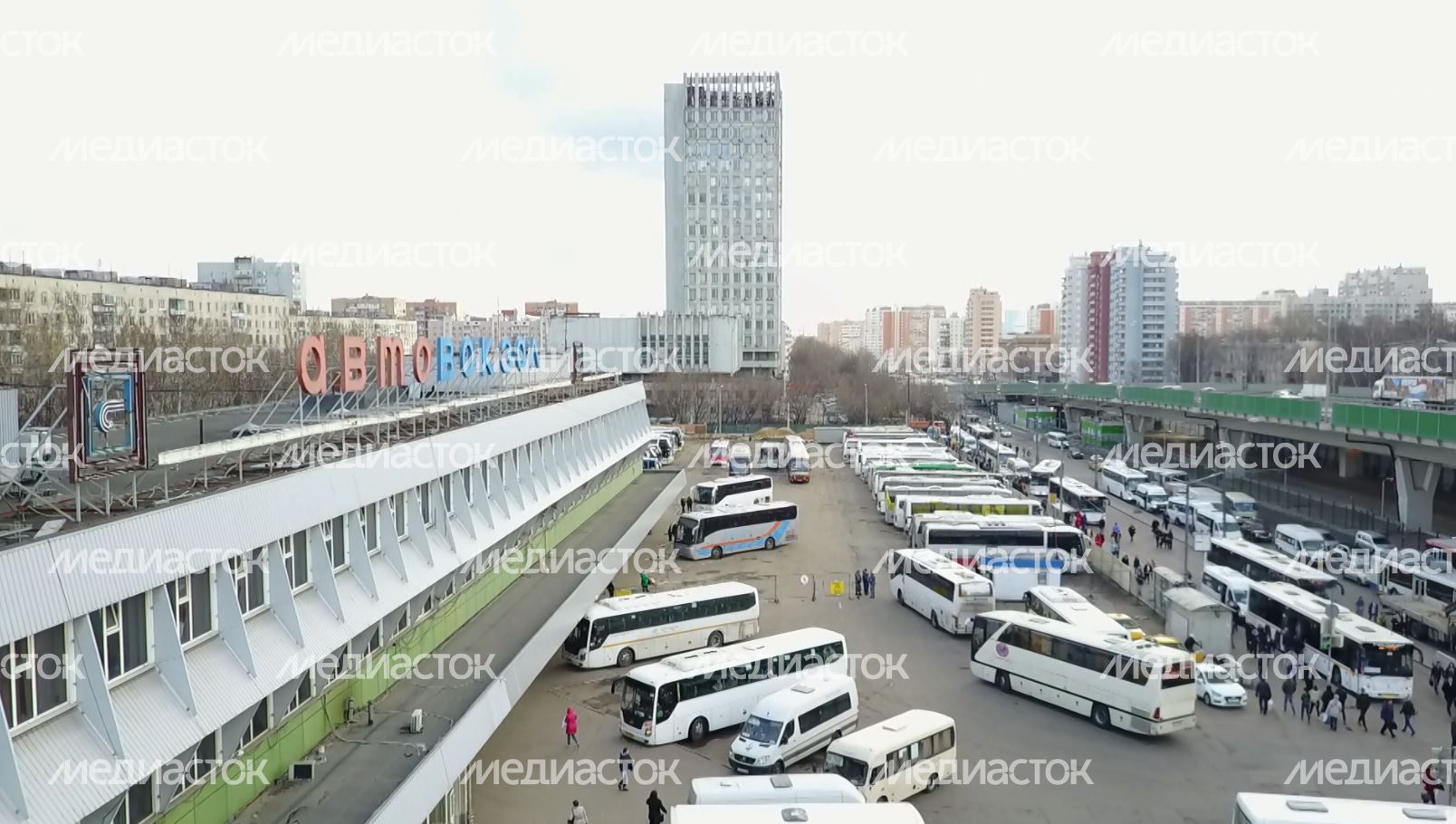 Открытие Губернатором Подмосковья совместно с Мэром Москвы нового здания автовокзала «Центральный» на Щелковском шоссе после реконструкции