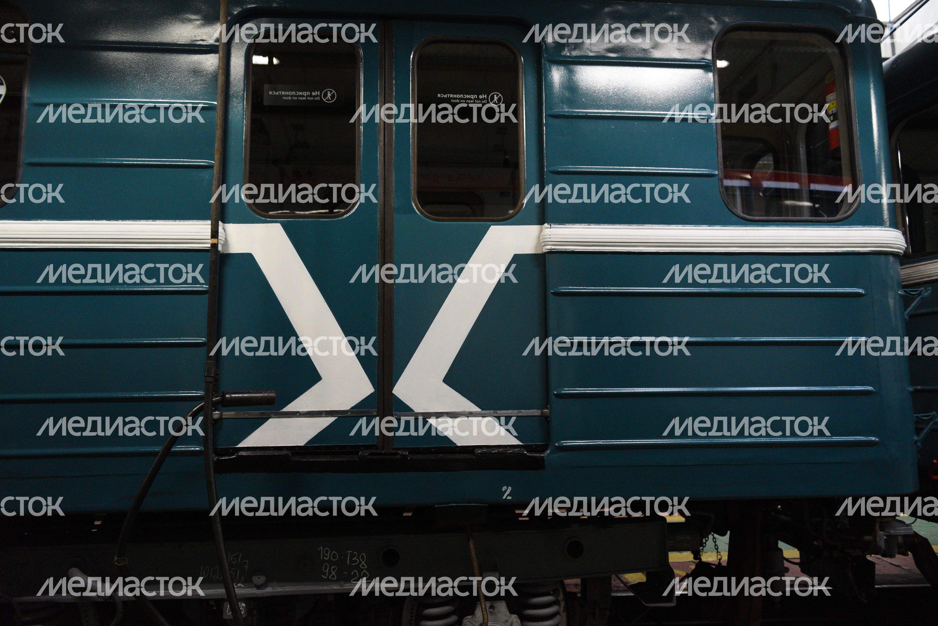 Кварцевание и обеззараживание вагонов метро в Москве