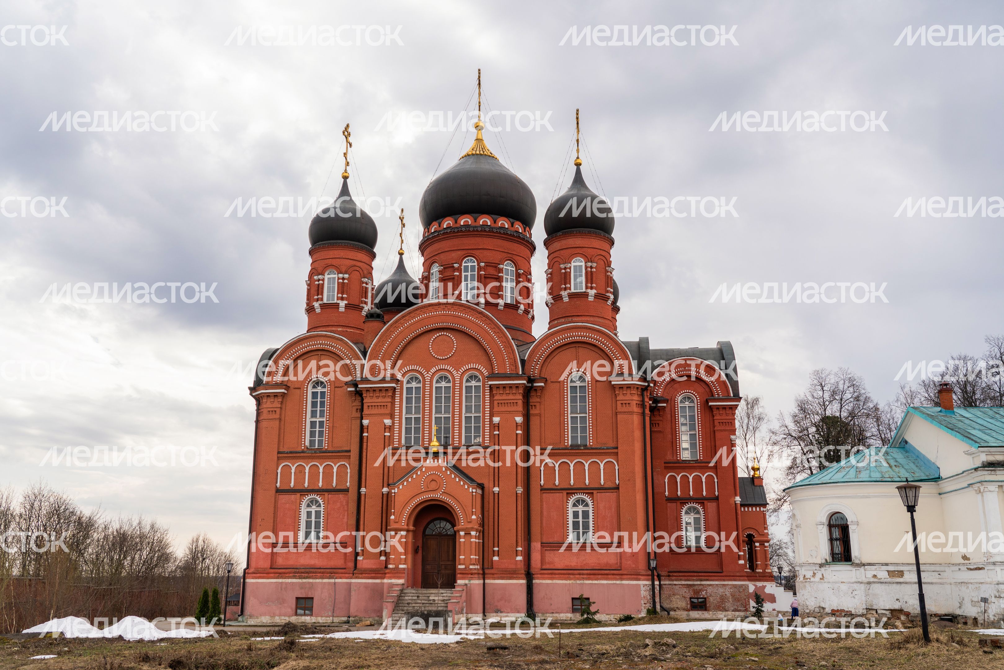 Крестовоздвиженский Иерусалимский ставропигиальный женский монастырь в пос. санатория Горки Ленинские Ленинского округа