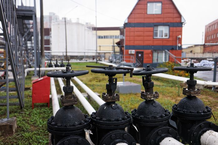 Терминал по перевалке и хранению светлых нефтепродуктов в Красногорске