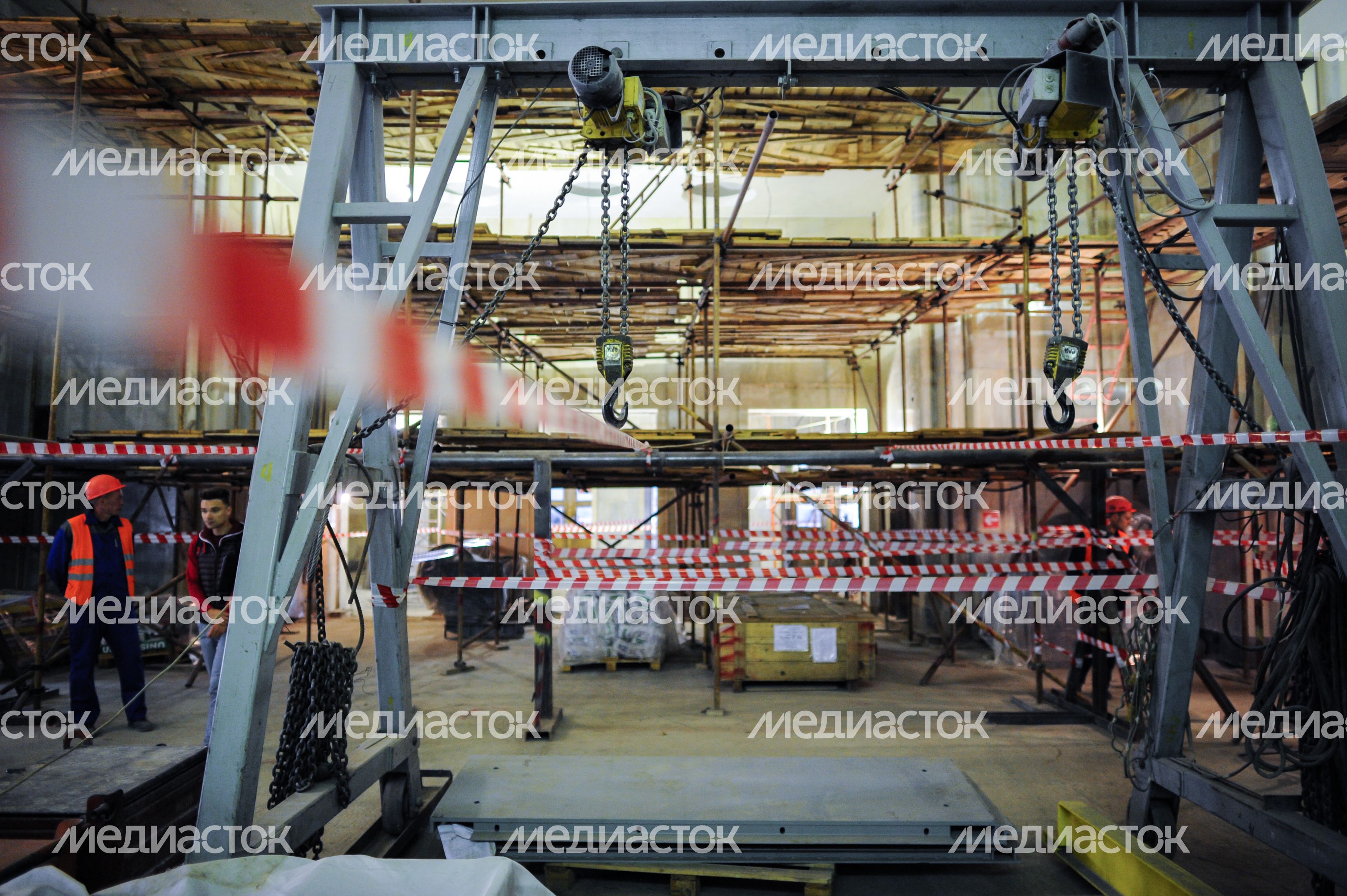 Реконструкция станции метро «Бауманская» в Москве Реконструкция станции метро «Бауманская» в Москве