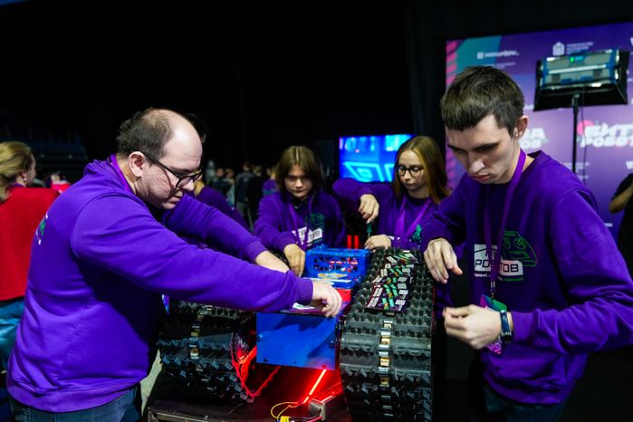 Финал международного чемпионата «Битва роботов» в Мытищах