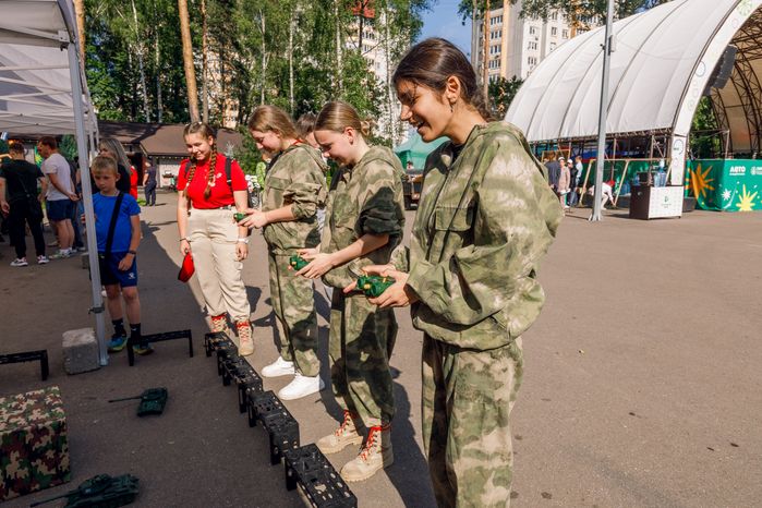 Спортивные мероприятия провели для молодежи на патриотическом фестивале «Гордость поколений» в Ногинске Богородского округа