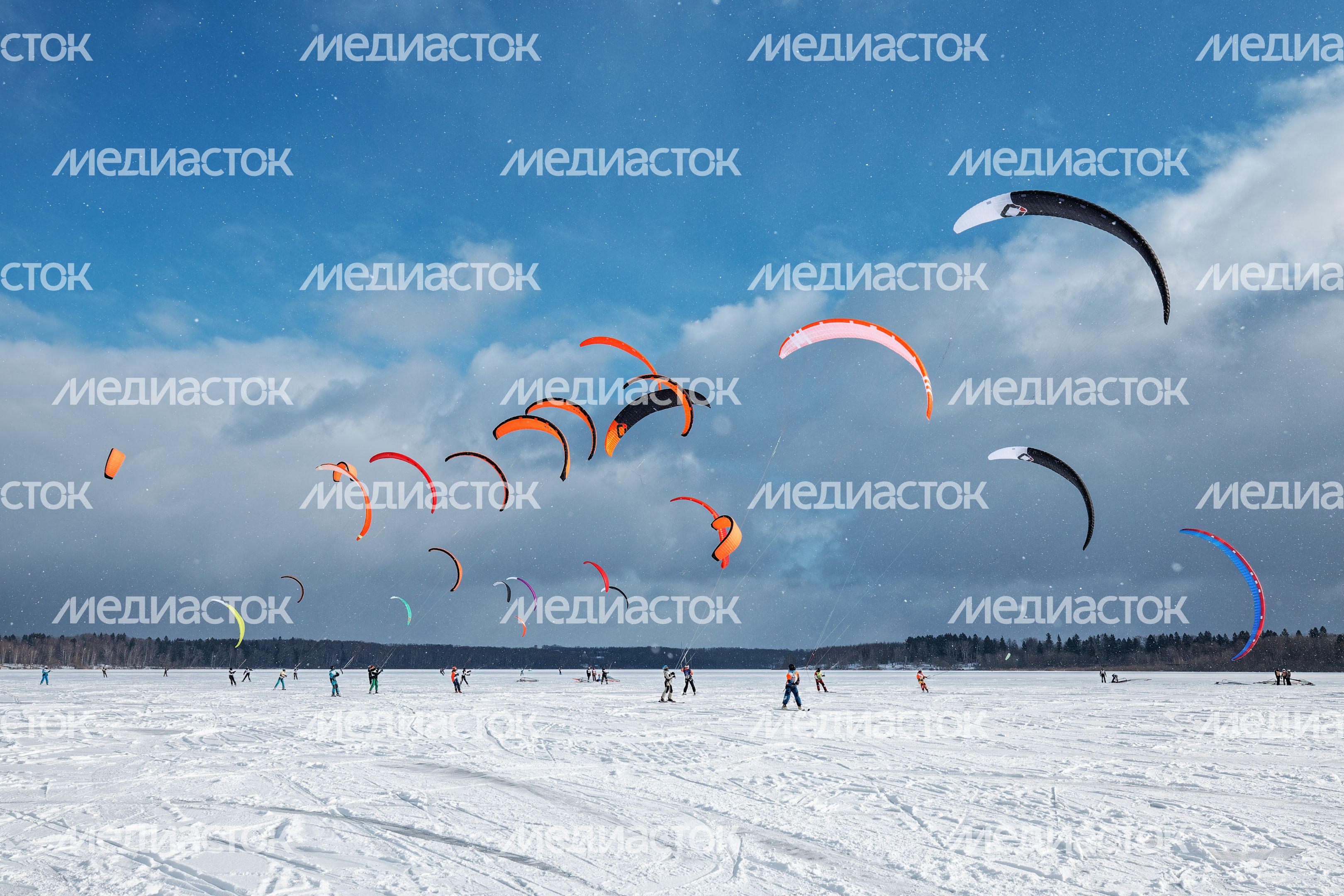 Чемпионат Московской области по сноукайтингу в Солнечногорске Чемпионат Московской области по сноукайтингу в Солнечногорске