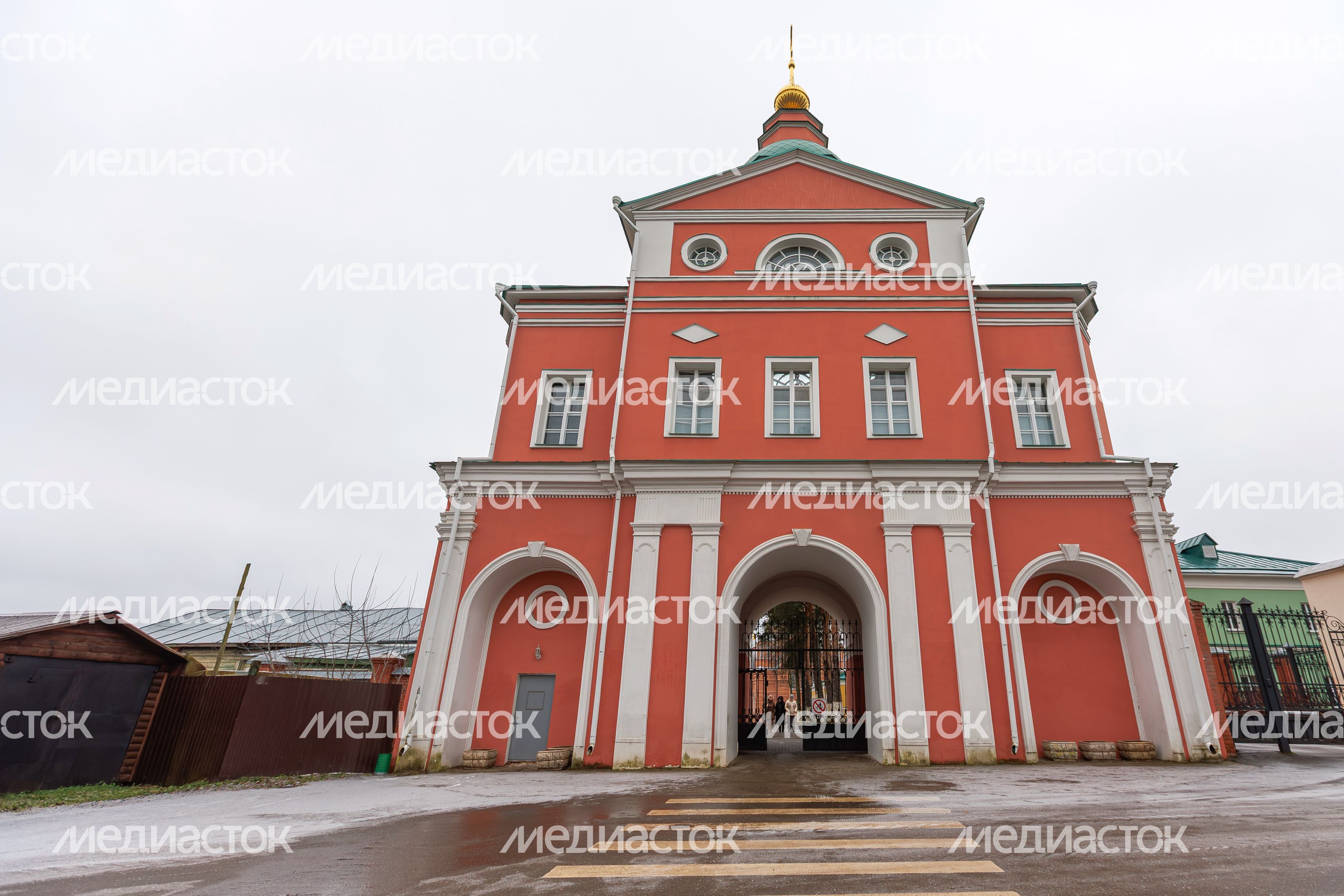 Церковь Рождества Иоанна Предтечи в Покровском монастыре в Хотьково Сергиево-Посадского округа Церковь Рождества Иоанна Предтечи в Покровском монастыре в Хотьково Сергиево-Посадского округа