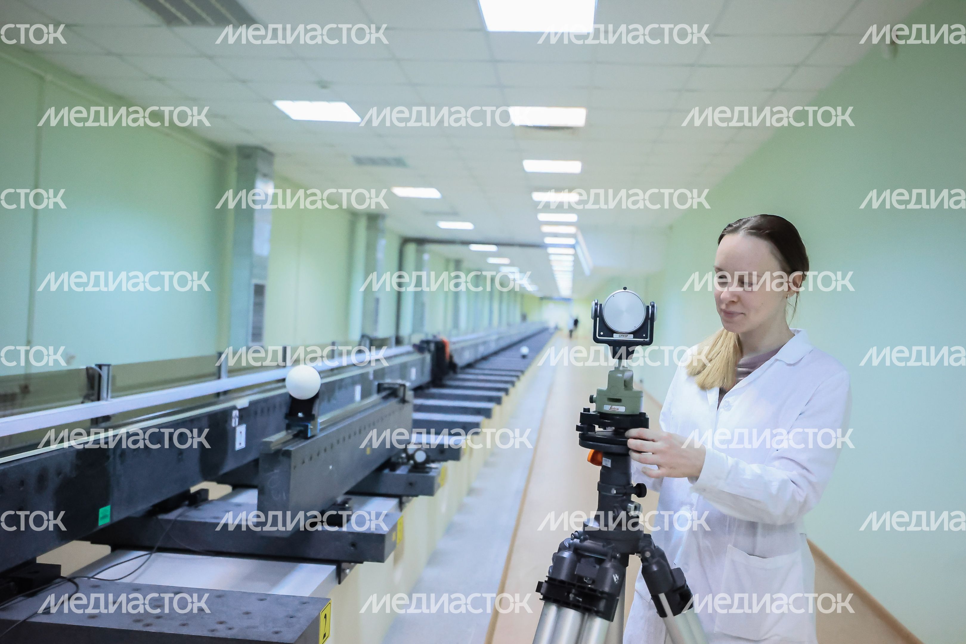 Губернатор на предприятии «ВНИИФТРИ» в Солнечногорске​