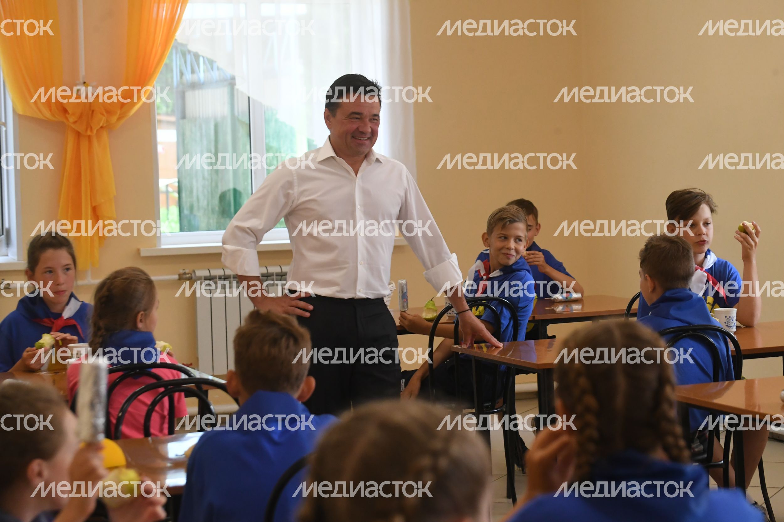 Проверка губернатором Подмосковья работы детского оздоровительного лагеря «Осетр» в Зарайске