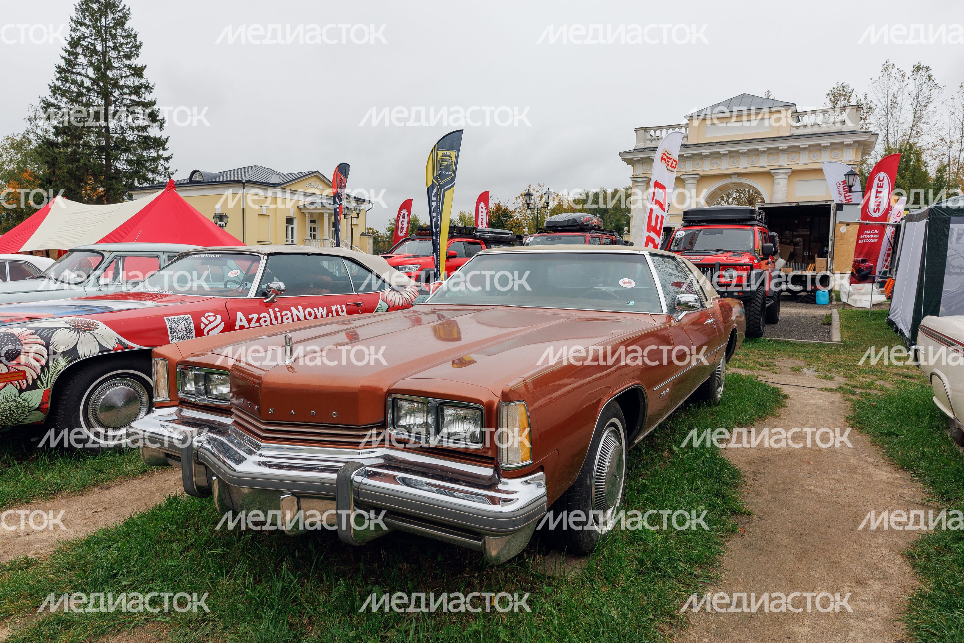Дома для путешествий на фестивале «Автодомфест» в усадьбе Гребнево округа Щелково Дома для путешествий на фестивале «Автодомфест» в усадьбе Гребнево округа Щелково