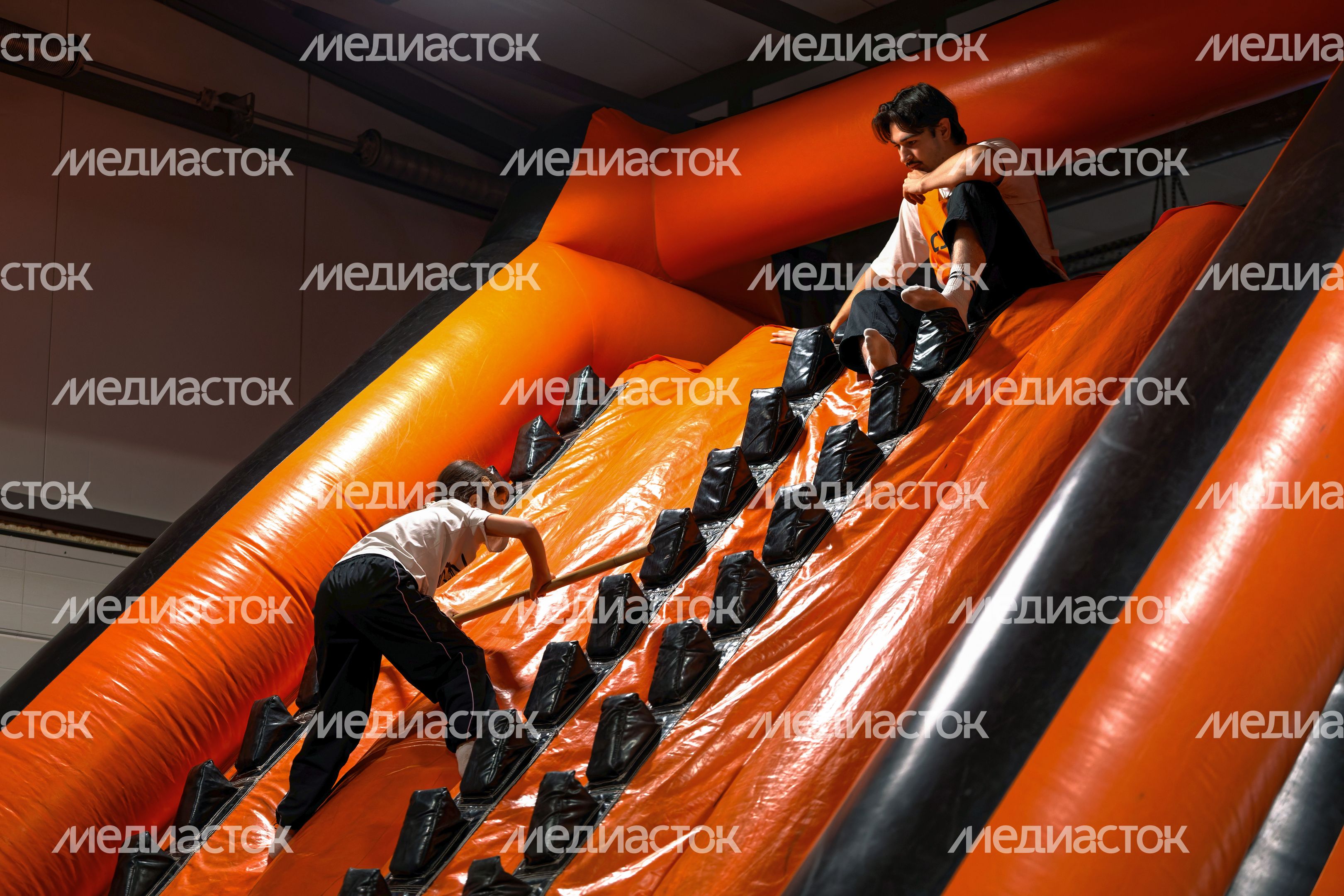Профориетация для молодежи на фестивале «Волин Фест 2026» в поселке Большие Вяземы Одинцовского округа Профориетация для молодежи на фестивале «Волин Фест 2026» в поселке Большие Вяземы Одинцовского округа