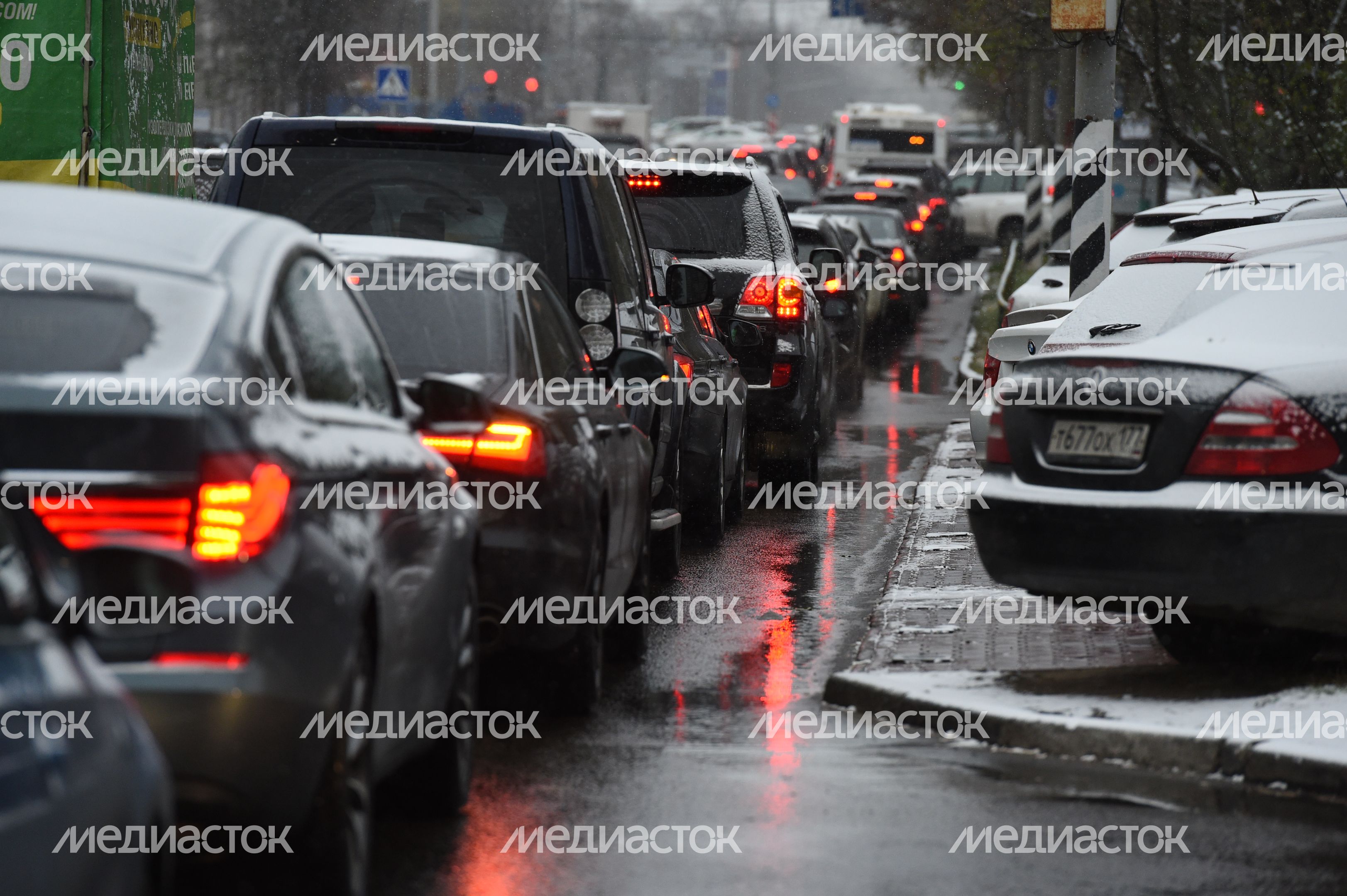 Первый снег в Москве