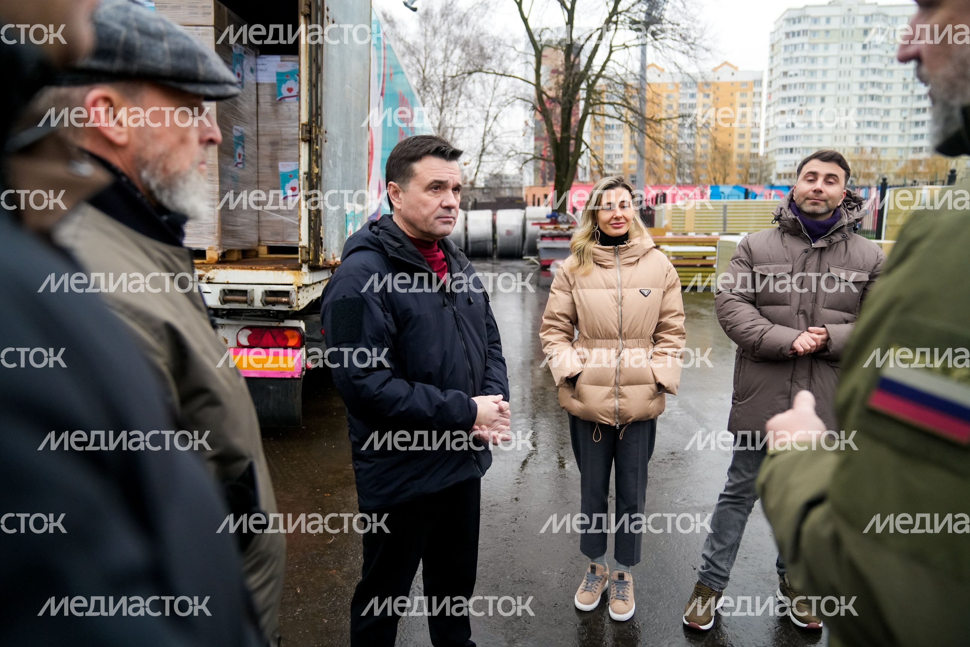 Андрей Воробьев поблагодарил предпринимателей за их участие в "Добром деле" Андрей Воробьев поблагодарил предпринимателей за их участие в "Добром деле"