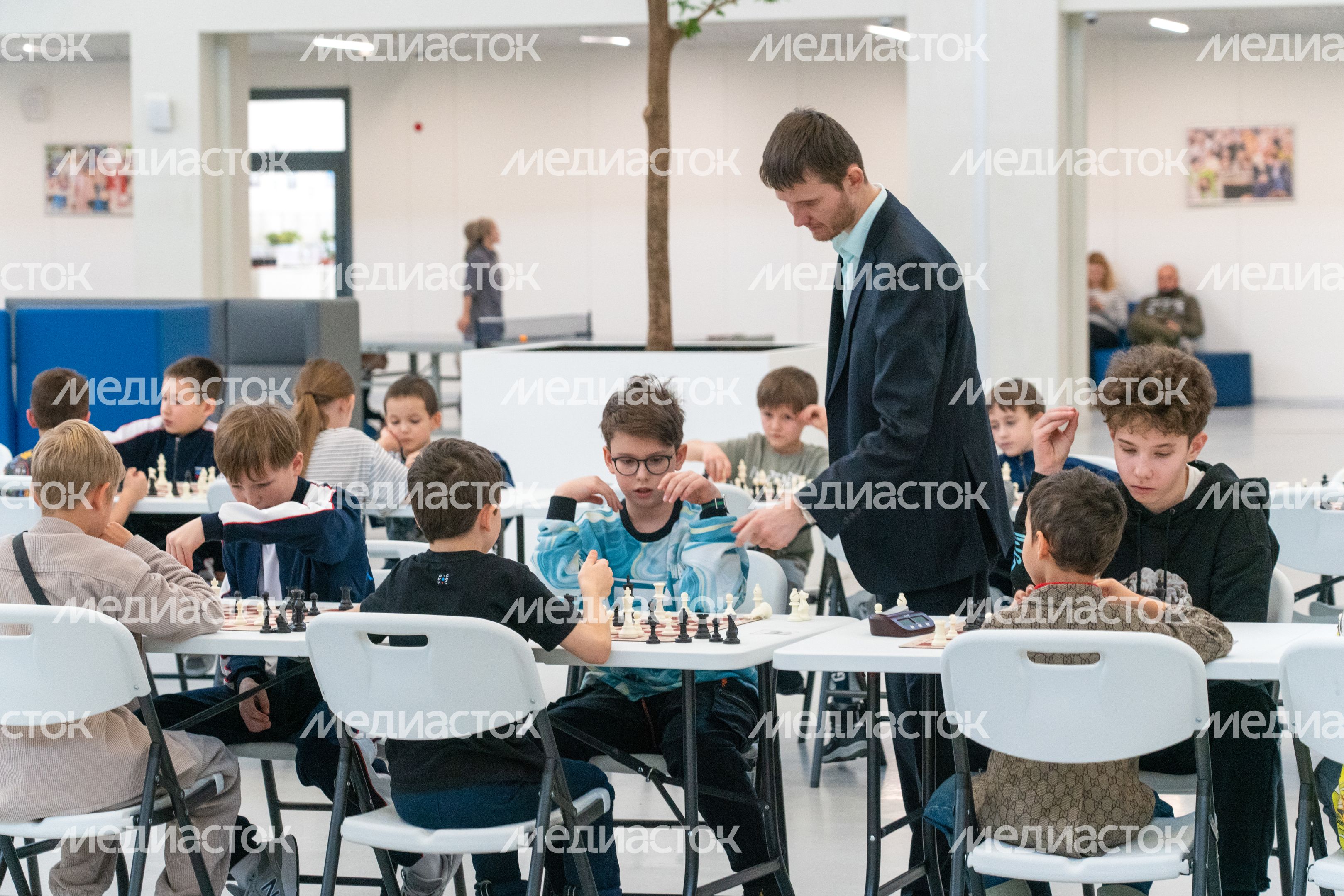 Турнир в Шахматной академии Сергея Карякина в Истре Турнир в Шахматной академии Сергея Карякина в Истре