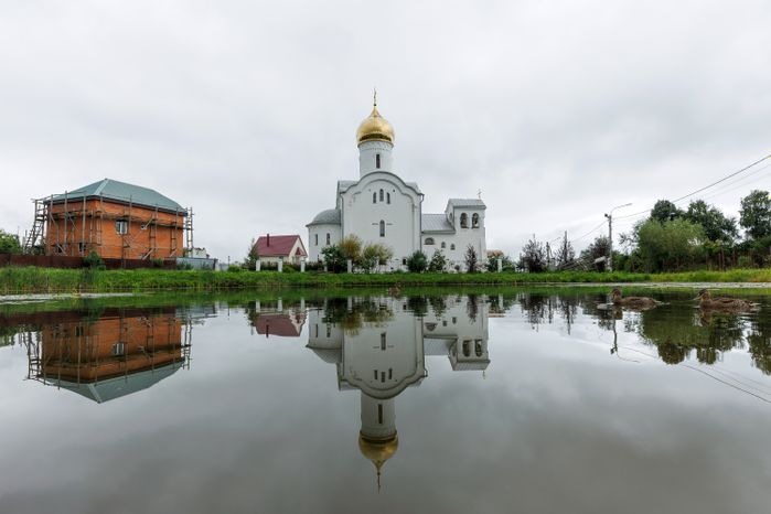 Храм Рождества Пресвятой Богородицы в поселке Поварово округа Солнечногорск