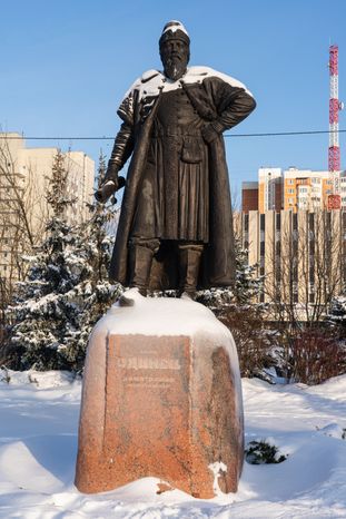 Памятник основателю города Одинцово – боярину Одинцу
