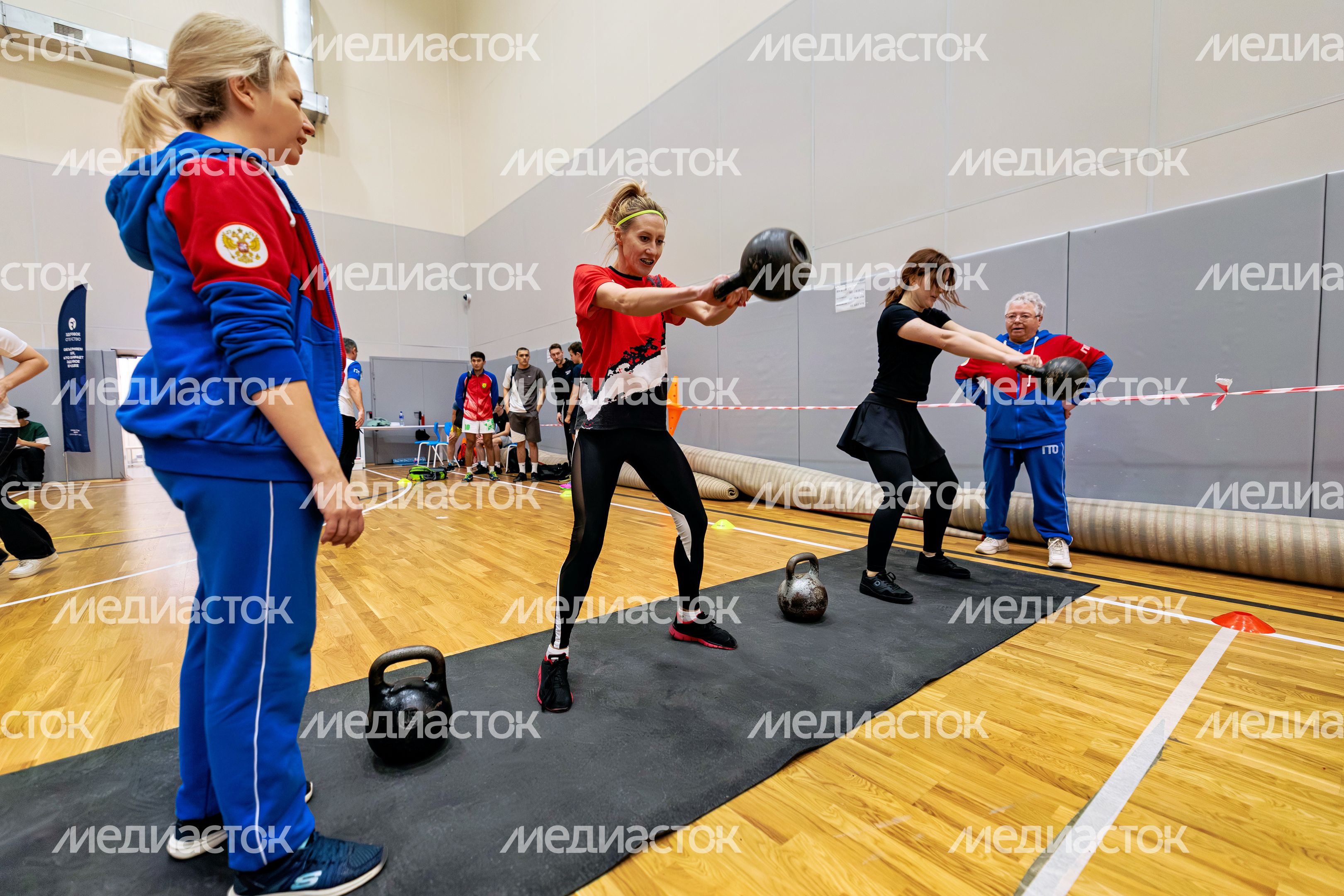 Спортивный проект «Тот самый физрук»: конкурс учителей физкультуры и старшеклассников Спортивный проект «Тот самый физрук»: конкурс учителей физкультуры и старшеклассников