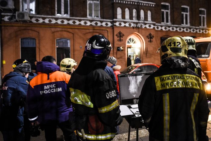 Обрушение кровли реконструируемого здания центре Москвы