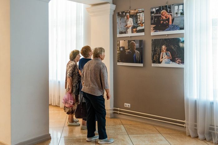 Фотовыставка на кинофестивале «Движение по вертикали» памяти Станислава Говорухина в Дмитрове