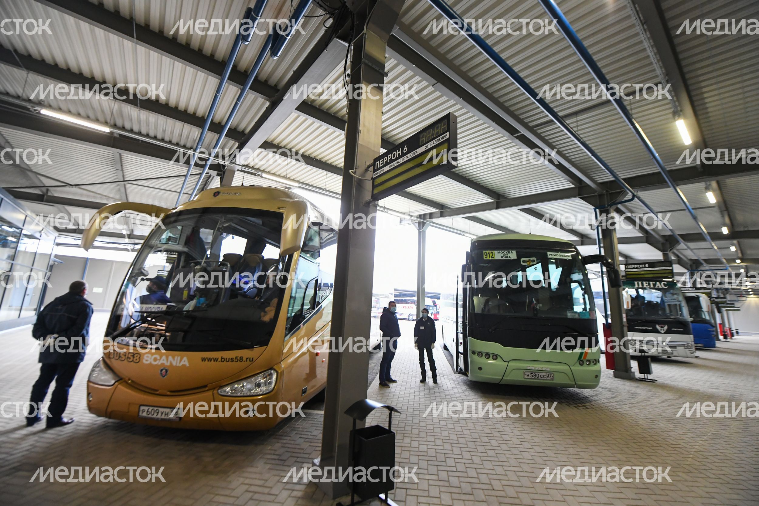 Открытие Губернатором Подмосковья совместно с Мэром Москвы нового здания автовокзала «Центральный» на Щелковском шоссе после реконструкции