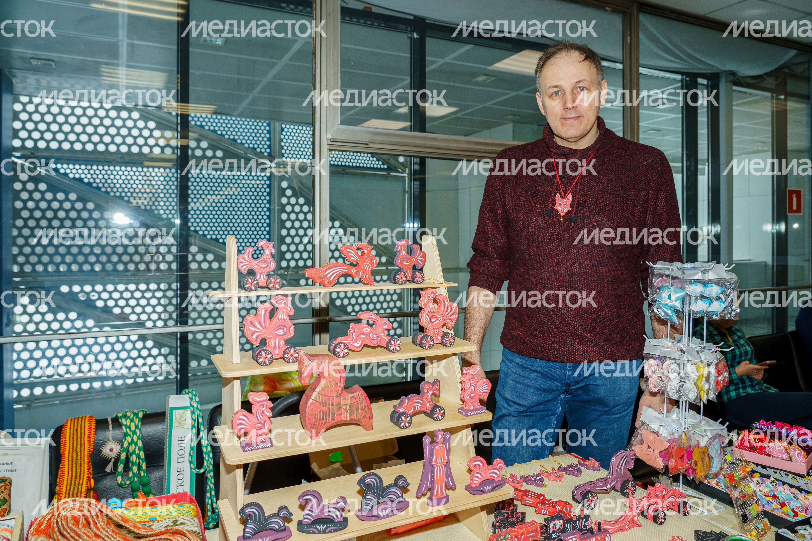 Выставка-продажа авторской черневской игрушки в ДК "Подмосковье"
