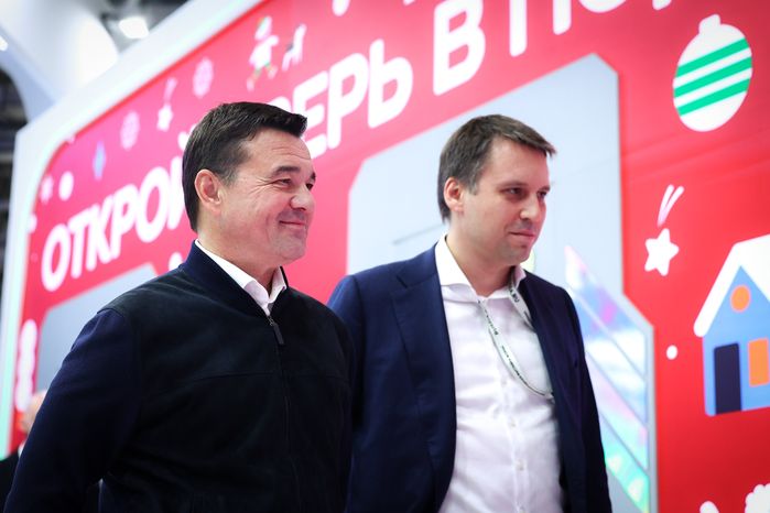 Андрей Воробьёв на выставке «Россия»