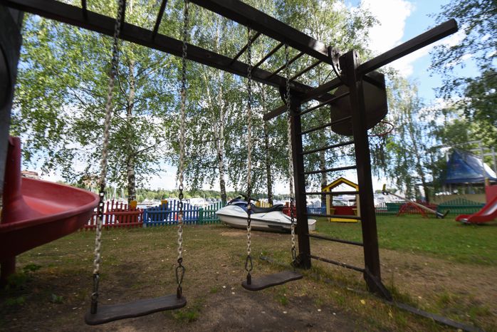 Московский международный яхтенный порт в Долгопрудном