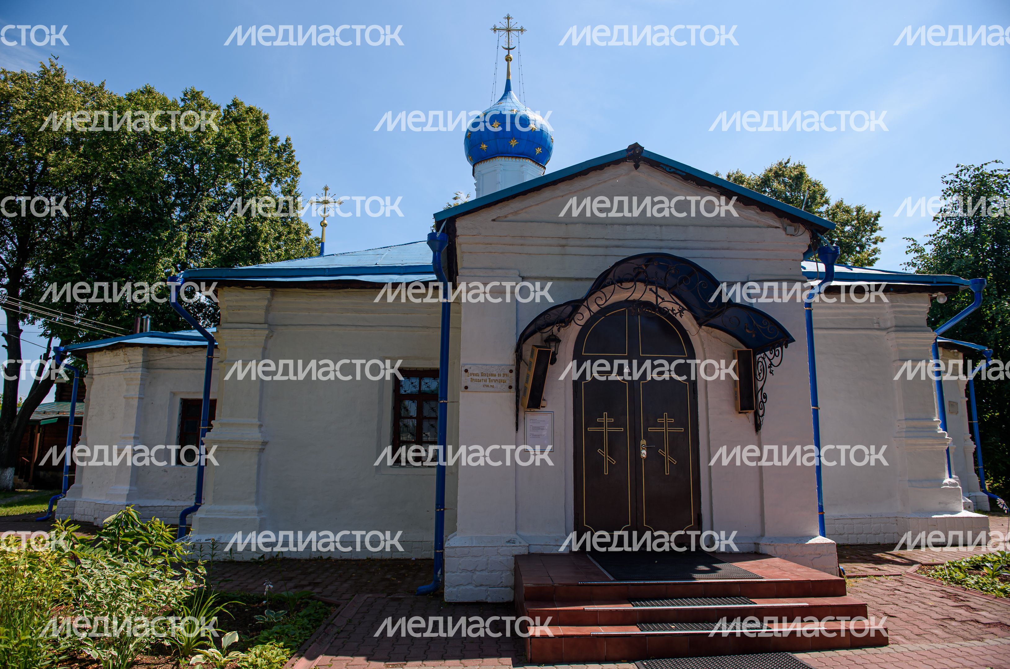 Летние виды Феодоровского женского монастыря