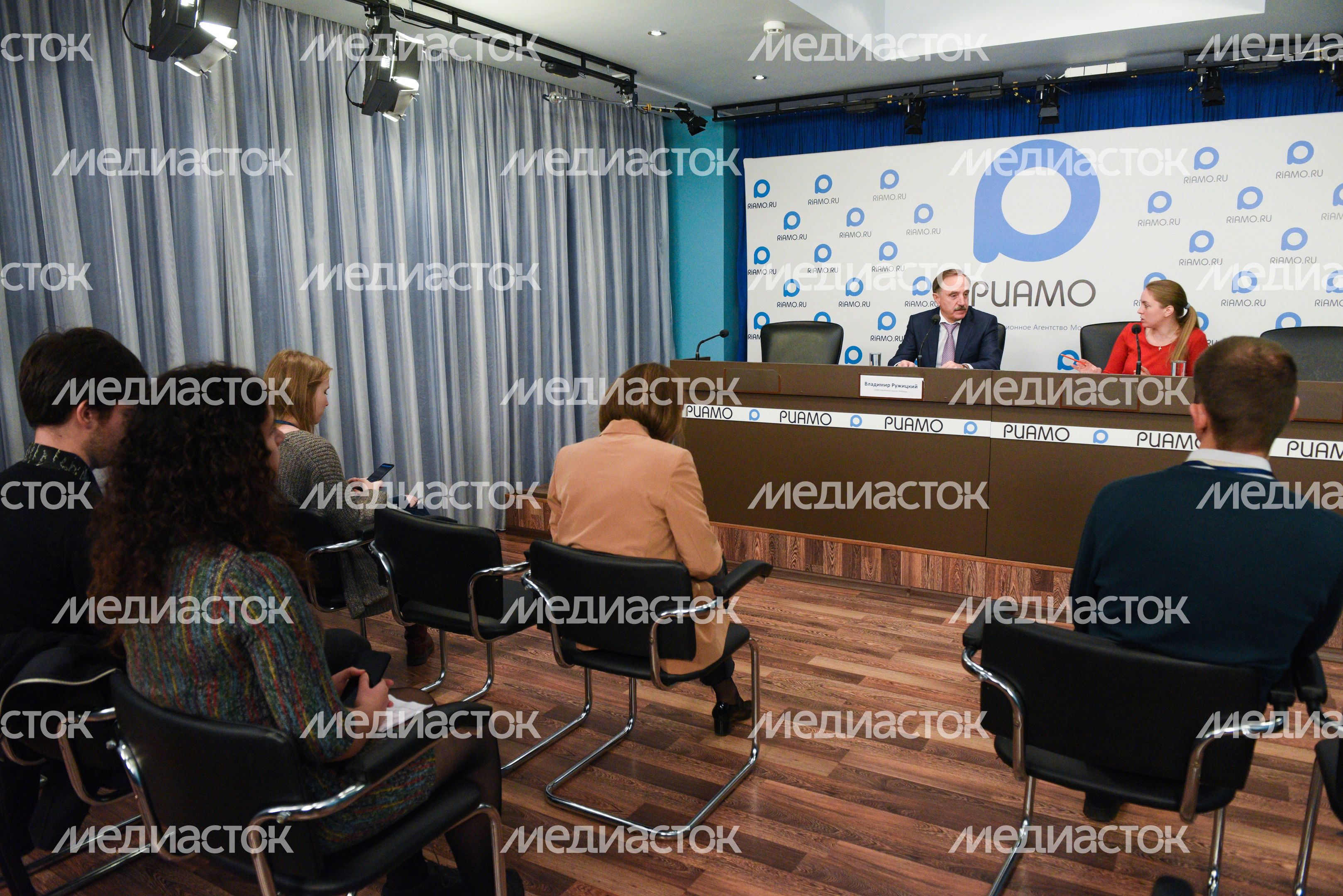 Пресс-конференция, посвященная реализации в городском округе Люберцы программы по благоустройству парковых и лесопарковых зон Пресс-конференция, посвященная реализации в городском округе Люберцы программы по благоустройству парковых и лесопарковых зон