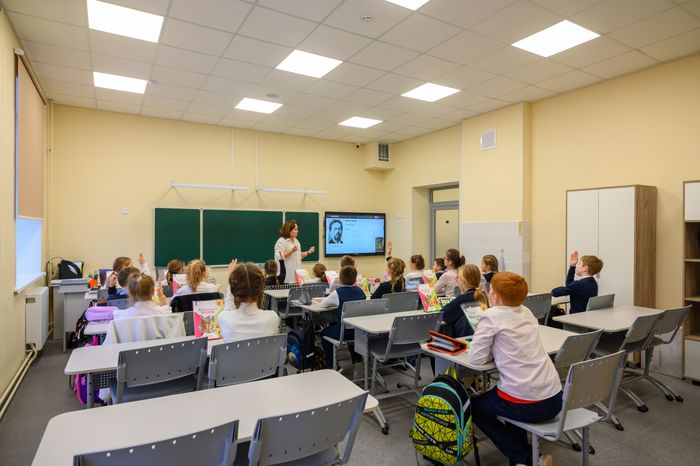 Учебный класс в Центре образования №23 в поселке Обухово Богородского округа после капитального ремонта