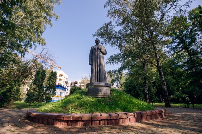 Дзержинский. Памятник Ф.Э. Дзержинскому