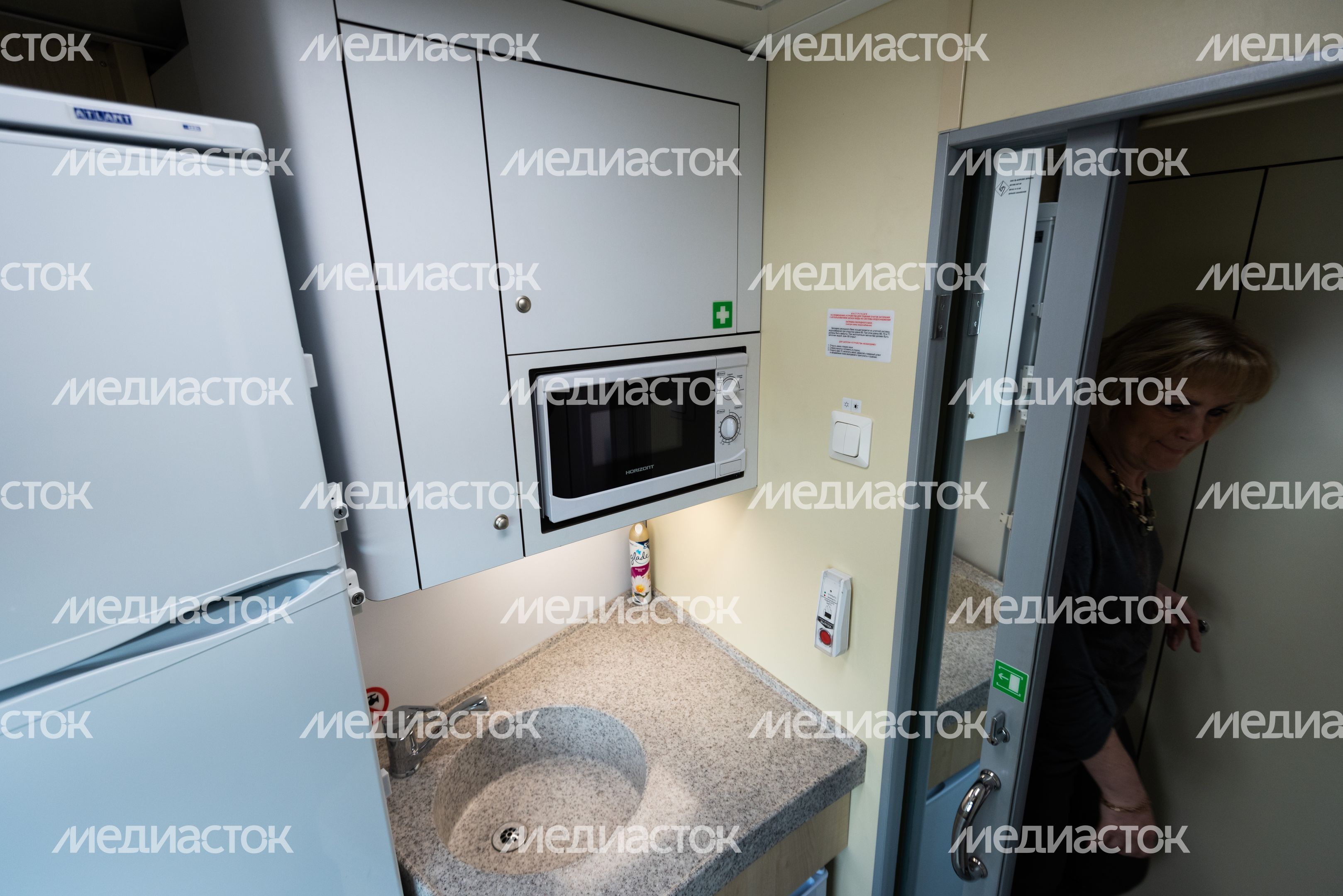 Новый вагон‑купе РЖД с душем и холодильником