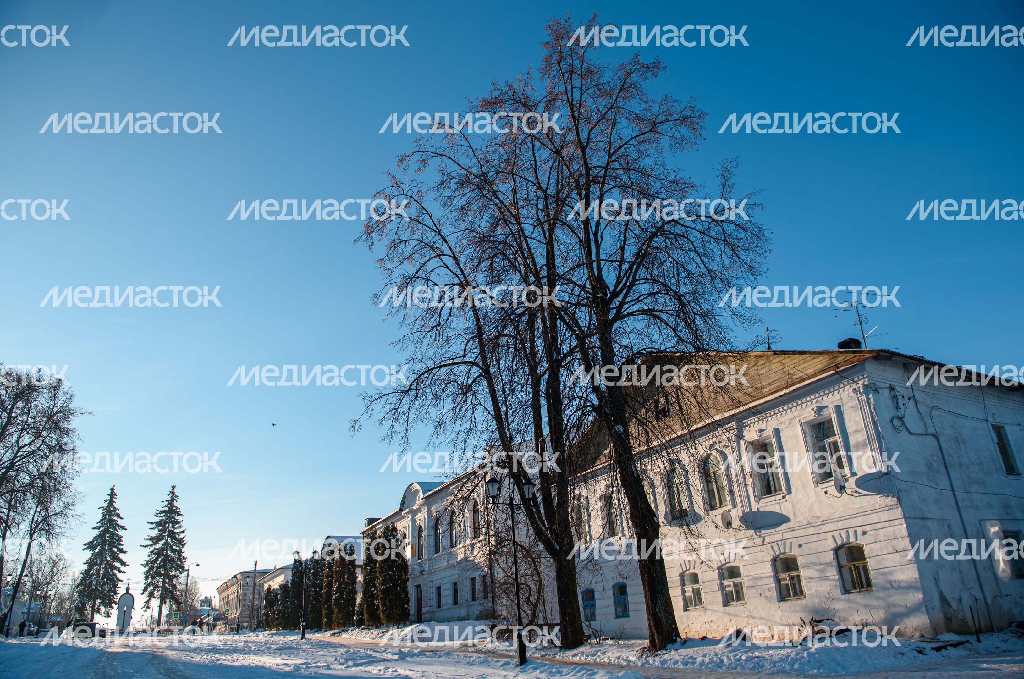 Зимние виды города Калязин