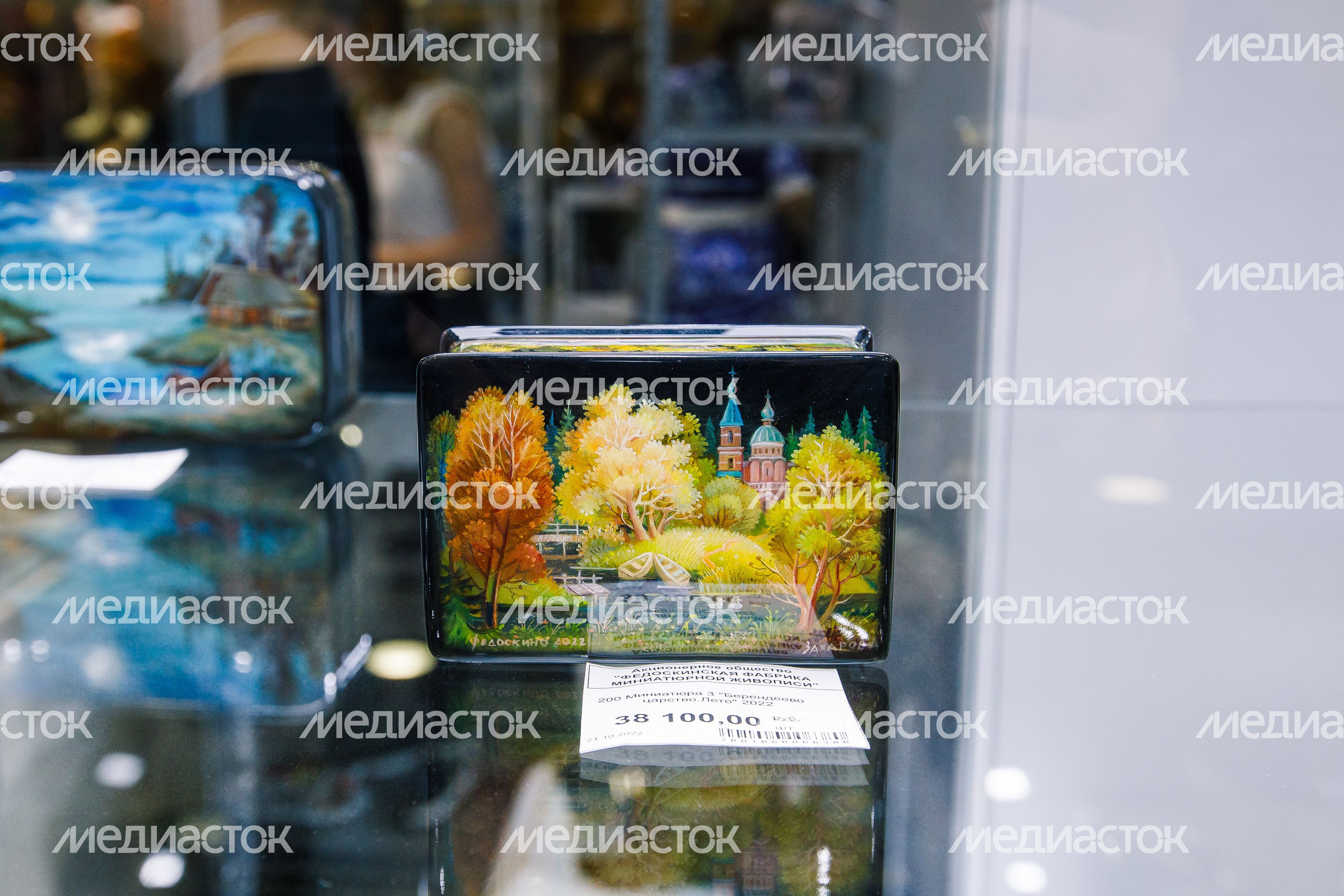 Выставка-ярмарка народных художественных промыслов «Ладья. Весенняя фантазия 2024» Выставка-ярмарка народных художественных промыслов «Ладья. Весенняя фантазия 2024»
