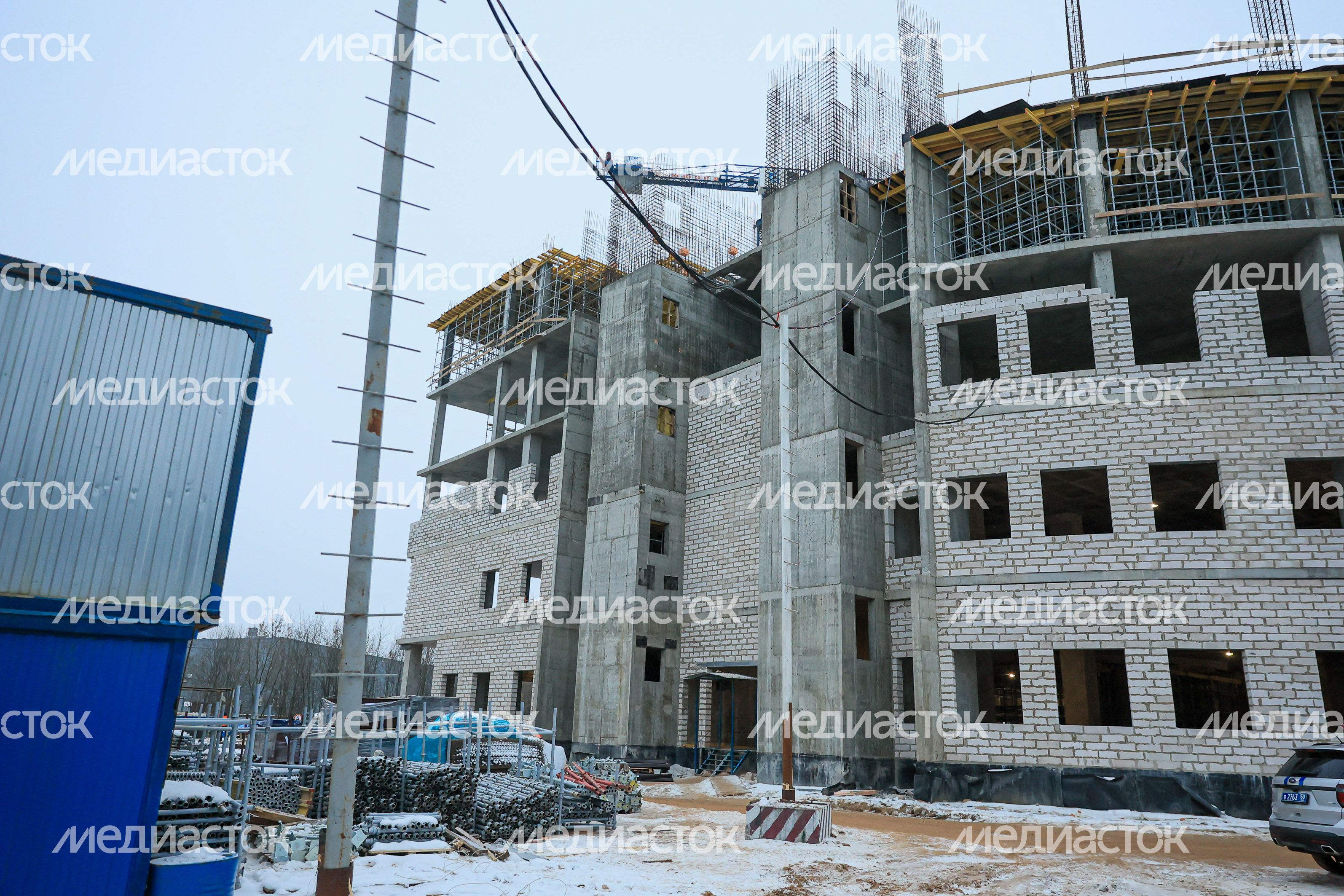 Посещение Губернатором Подмосковья стройплощадки Детской областной больницы в Красногорске