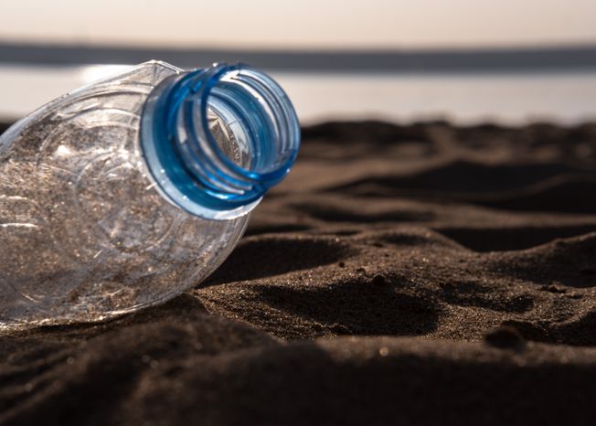 Мусор вблизи водных объектов